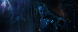Nebula de 2014 habla con Gamora de 2014 sobre las Gemas del Infinito