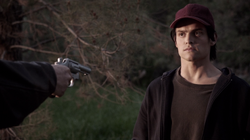 Уорду "угрожает" Гарретт