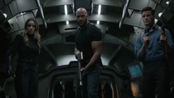 Суза подготовился к сражению против .