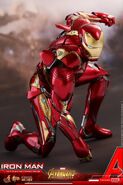 Iron Man IW Hot Toys 15