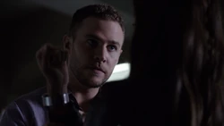 Фитц передаёт  новые часы-трекер