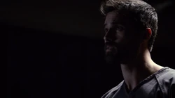 Уорд во время перепалки с Колсоном