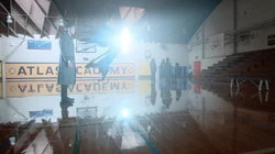 Уайлдер возвращается в .