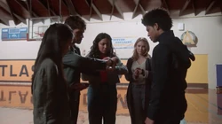 Беглецы переносятся в 2018 год