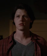 Шейн Хенсон †