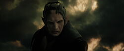 Malekith-Explores-his-Home