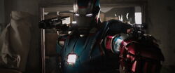 Iron Patriot (2013)