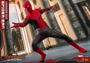 Spider-Man Far From Home Hot Toys 2