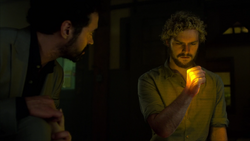  Iron Fist: The Complete First Season : Finn Jones, Jessica  Henwick, Tom Pelphrey, Jessica Stroup, Ramón Rodríguez, Sacha Dhawan,  Rosario Dawson, David Wenham, Wai Ching Ho, Carrie-Anne Moss, RZA, John  Dahl