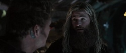 Thor discute con Quill sobre el liderazgo de los Guardianes