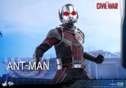 Ant-Man Civil War Hot Toys 1