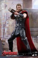 Thor AOU Hot Toys 3