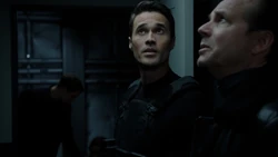 Уорд и Гарретт готовятся к битве