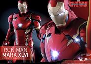 Iron Man Civil War Hot Toys 3