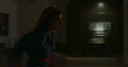 Parker runs to help her 