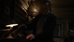 AoS502 Coulson searches Virgil's room