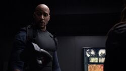 Mackenzie knocks out 