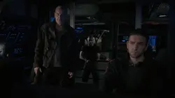 Сардж угрожает убить 