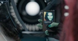  inspects and uses the Zune