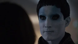 Касиус демонстрирует сладкую правду .