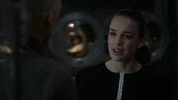 Simmons reveals her issue to Enoch