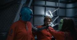  breaks up Quill and 's fight
