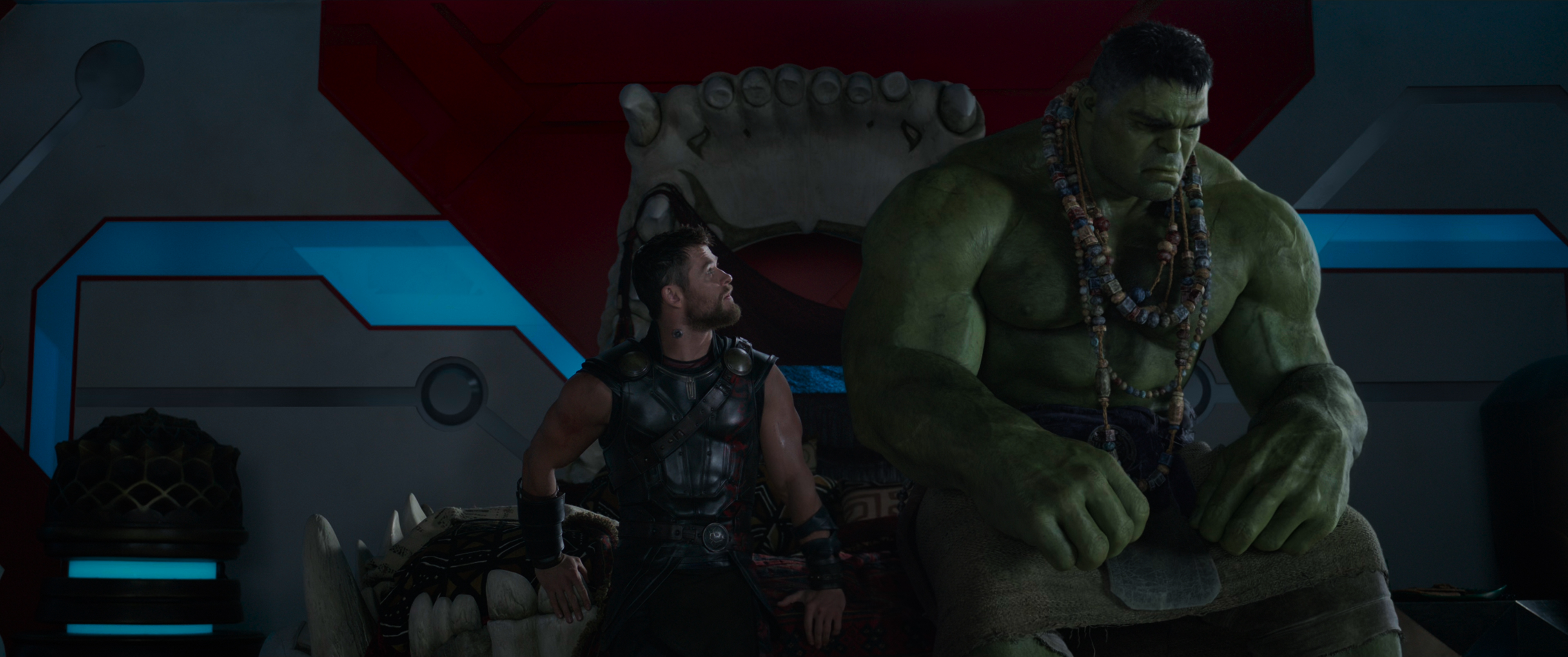 Thor: Ragnarok trailer released as Asgardian hero battles Hulk in dramatic  Marvel showdown