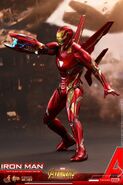 Iron Man IW Hot Toys 8