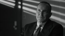 SHIELD Agent Phil Coulson Warns Congress About The Threat Of Life-Model  Decoys