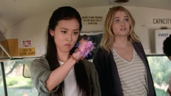 Дин удивляется способностям .