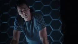 Уорд рассказывает Скай о поступке Лайдона