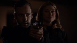 Lance-Hunter-Bobbi-Morse-Gun-Aftershocks