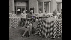 Харкнесс использует свою магию.