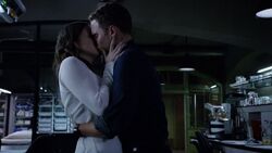 MHOT FitzSimmons Kiss