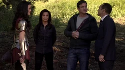 Вин-Так покидает .