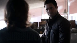 Уорд похищает Селвина