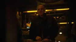 Сардж разговаривает с 