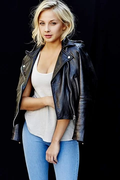 Monette Moio Twitter