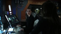 Simmons reuintes with Daisy