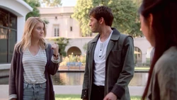 Штайн объясняет принцип действия 