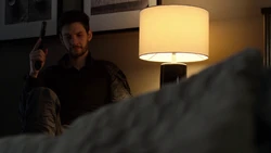 Руссо приходит к .