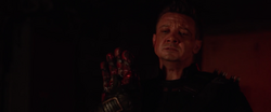 Hawkeye picks up the Guantlet