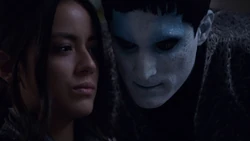 Касиус даёт  шанс спастись.