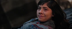 Chávez es aconsejada por Strange.