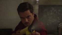 HowardStark-Spray