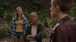 Карнак и  думают, как договорится с  .