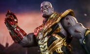 Thanos Endgame Hot Toys40