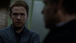 Leo-Fitz-speaks-to-Elliot-Randolph-S3E2