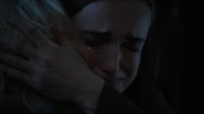 Simmons hugging Alya.jpg (55 KB)