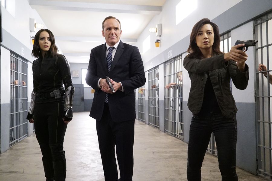 Marvel S Agents Of S H I E L D Season 4 5 Marvel Database Fandom